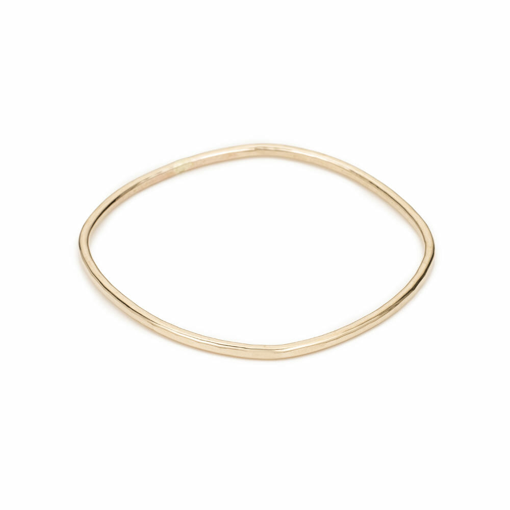 B100yg Thick Individual Square Bangle Bracelet in Yellow Gold