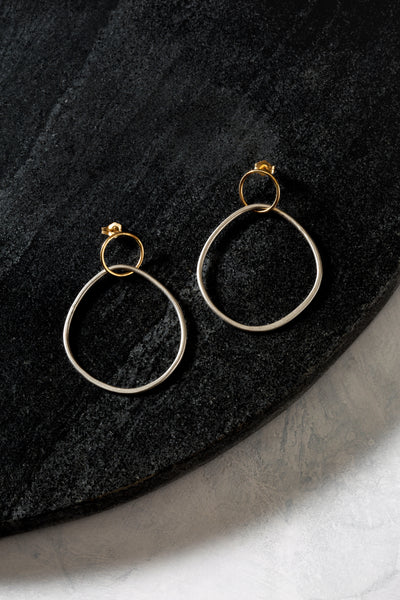 E350s.yg Interlocking Circle & Pear Post Earrings in Sterling Silver and Yellow Gold