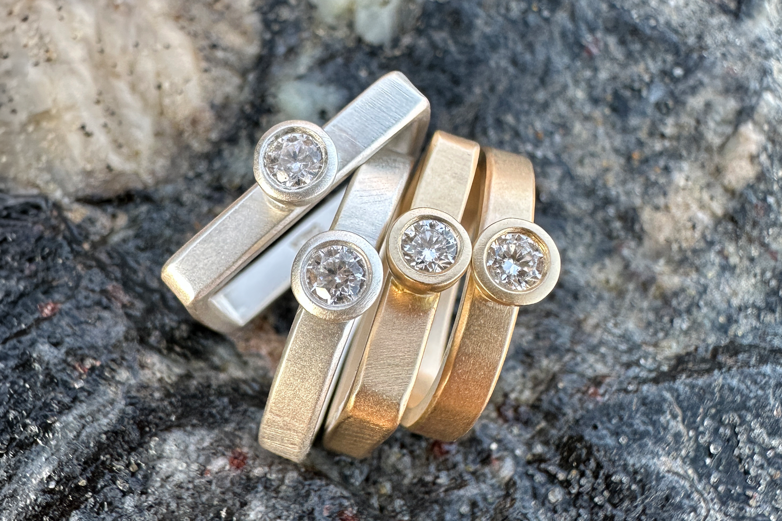 The Leo Solitaire Ring & the Art of Standing Out