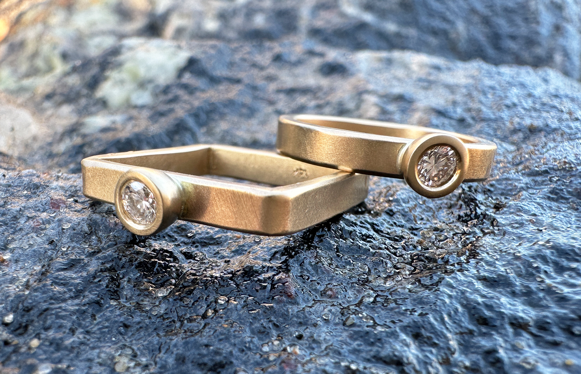 Silver Leo Solitaire Ring