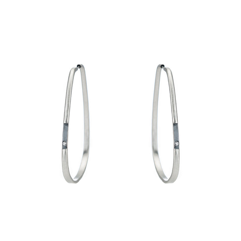 E357 Black & White Channel Continuous Trapezoid Hoop Earrings with Tiny Diamonds