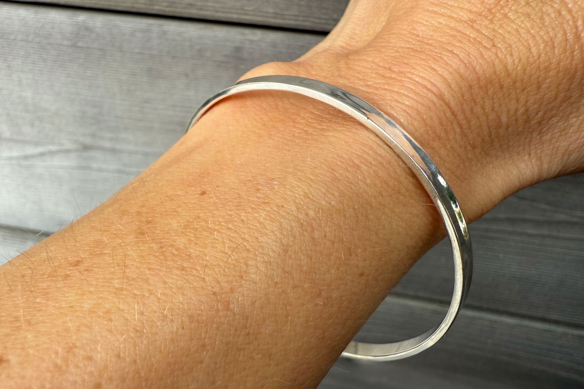 Monotone Evolution Bangle Bracelet