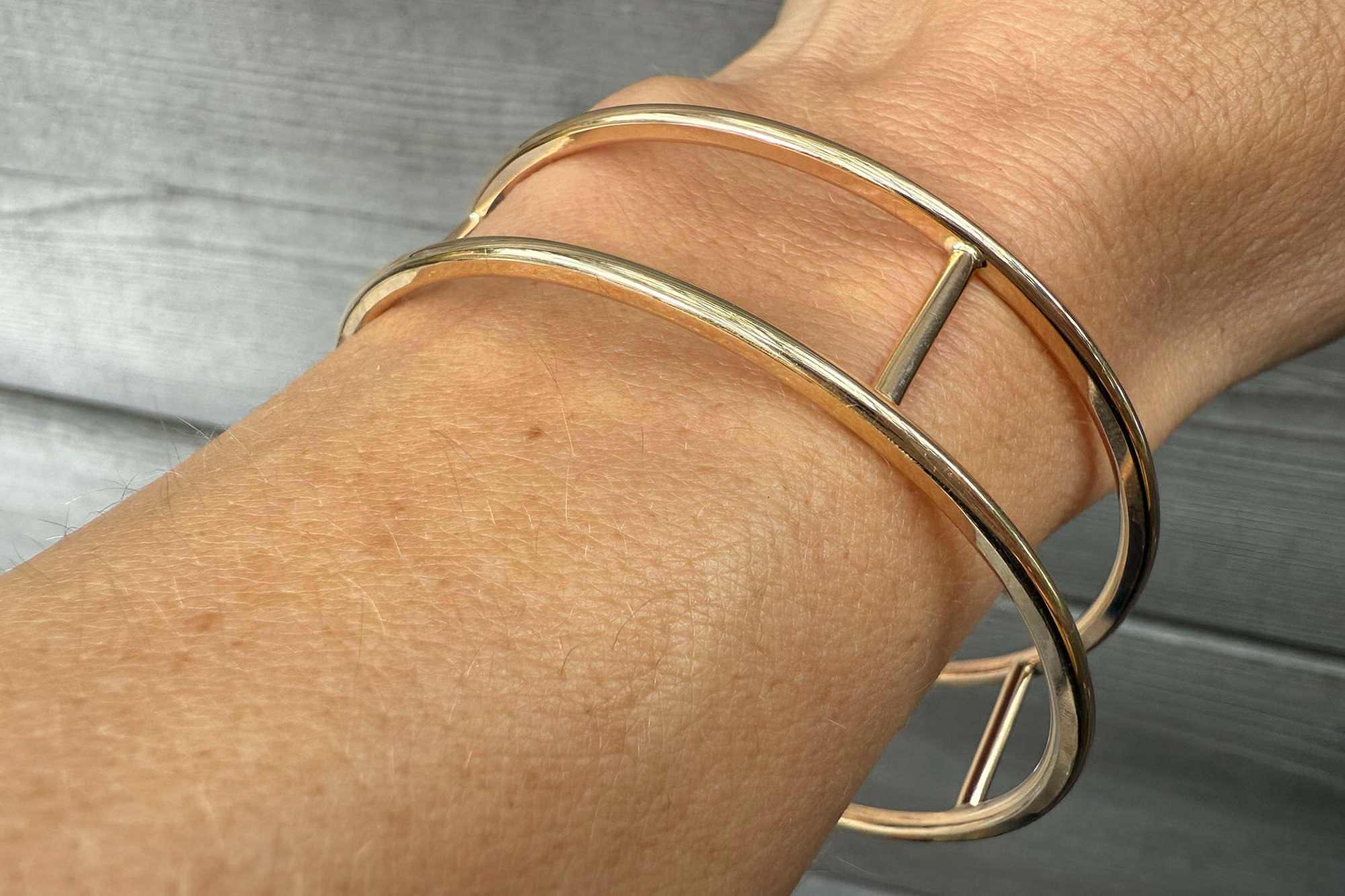 Pillar Bangle Bracelet