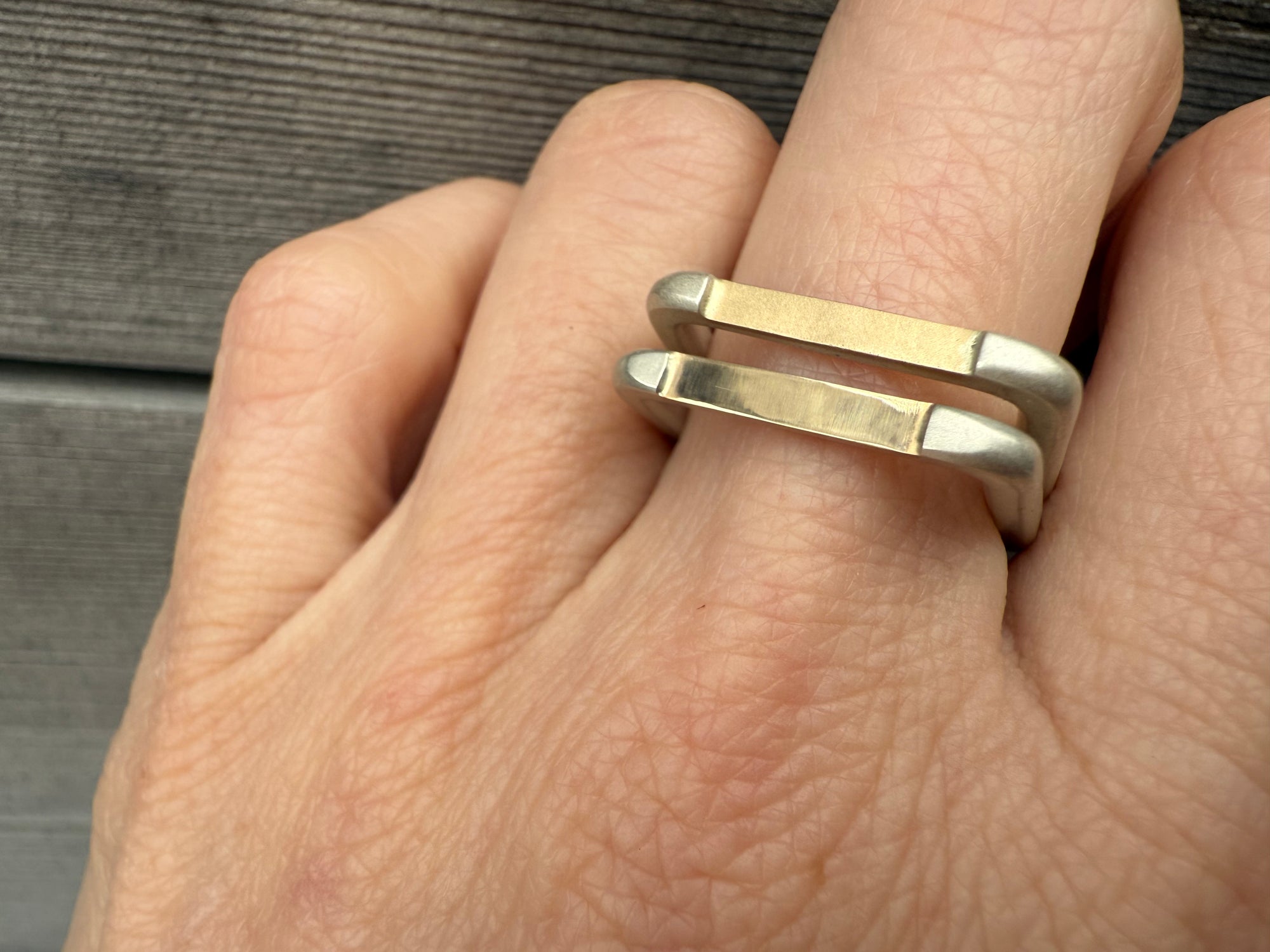 Bésame Ring