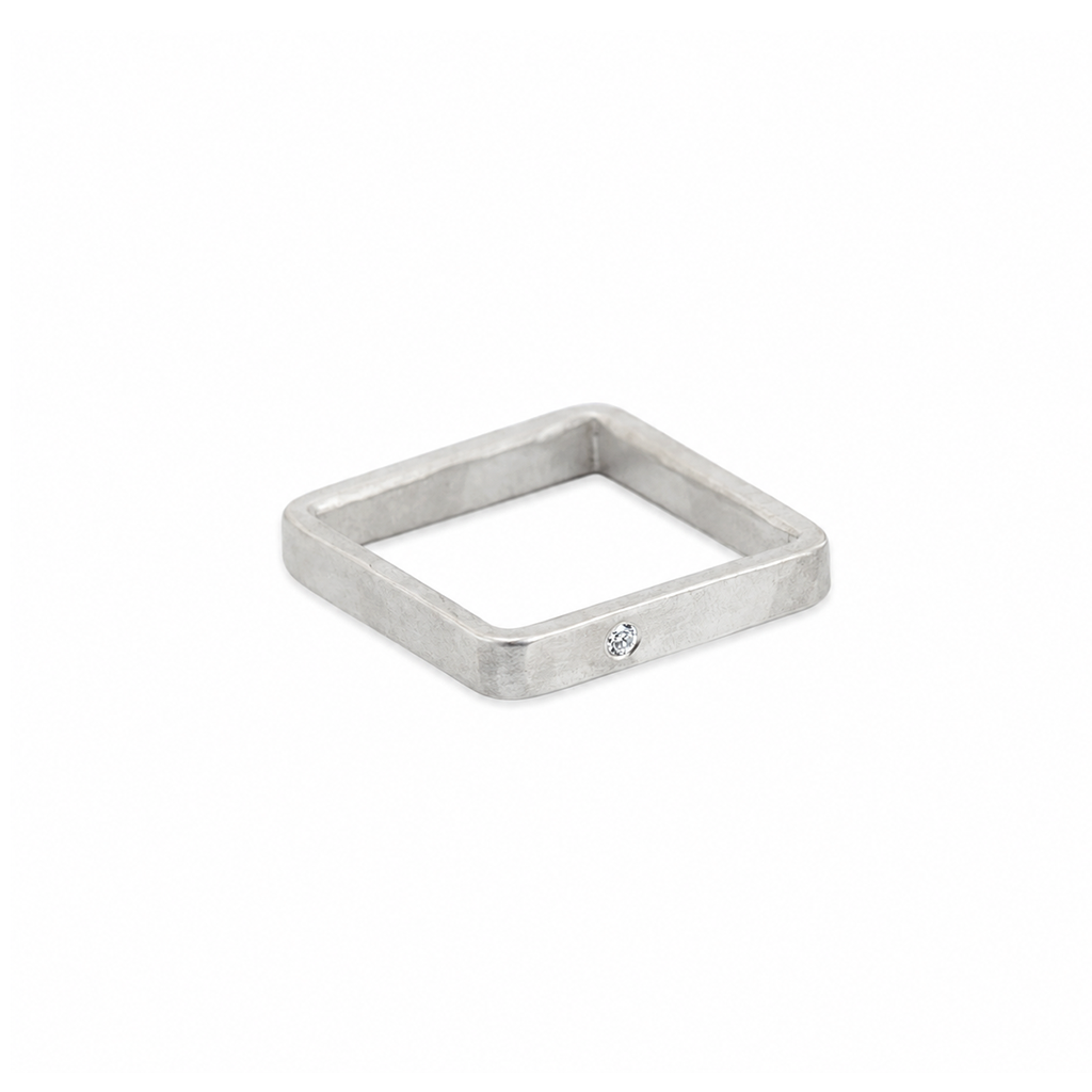 3mm Wide Silver Ring with Tiny Diamond