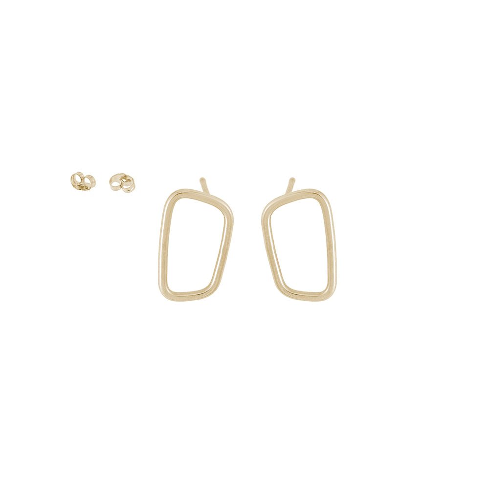 E345yg Rectangle Stud Earrings in Yellow Gold