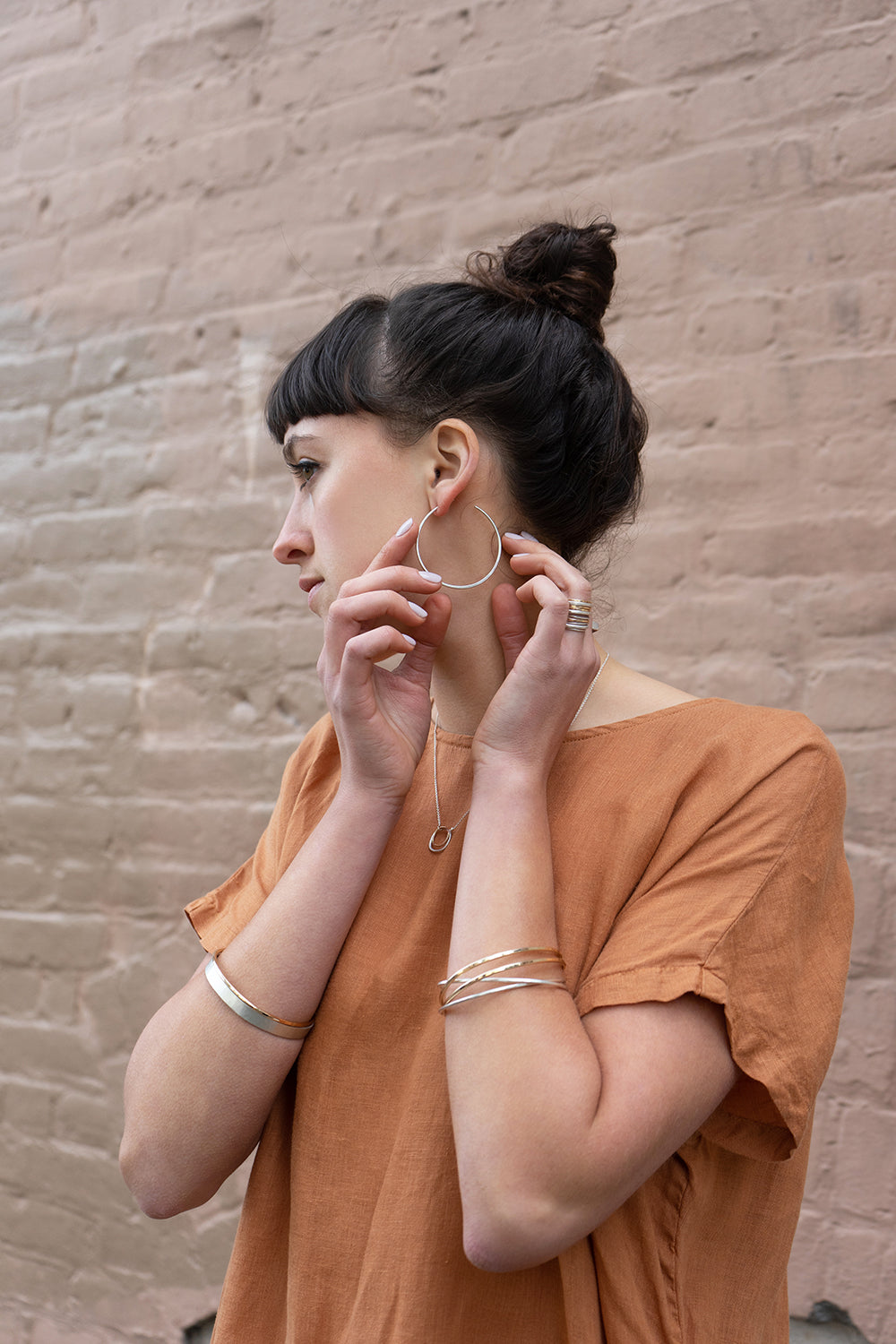 4-Loop Two or Three-Color Interlocking Bracelet - Colleen Mauer Designs