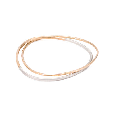 B101.2g.yg 2-Loop Two-Toned and Monotone Interlocking Bangle in Silver and Yellow Gold