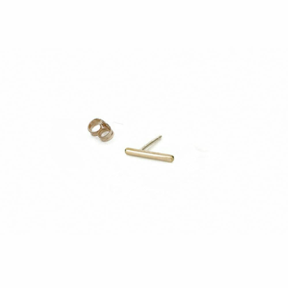 E295yg-Single Stria Stud Earring in Yellow Gold