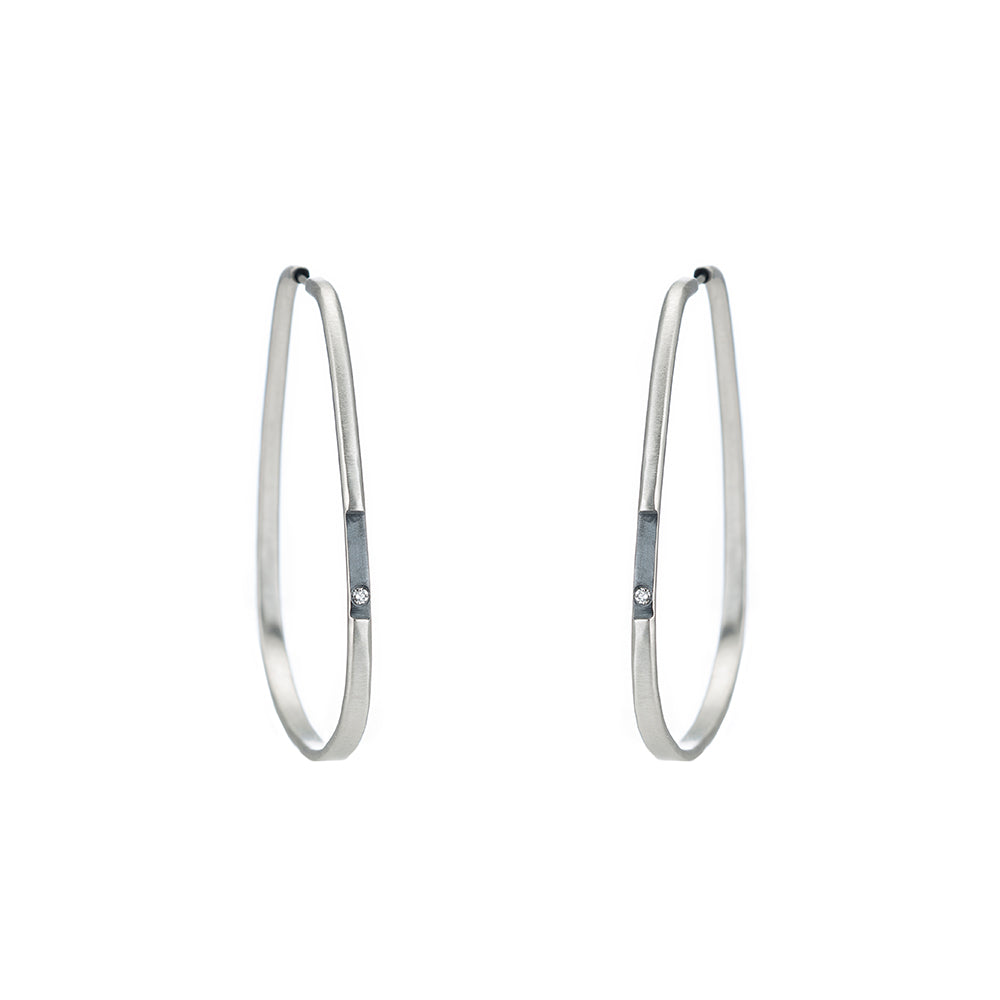 E357 Black & White Channel Continuous Trapezoid Hoop Earrings with Tiny Diamonds