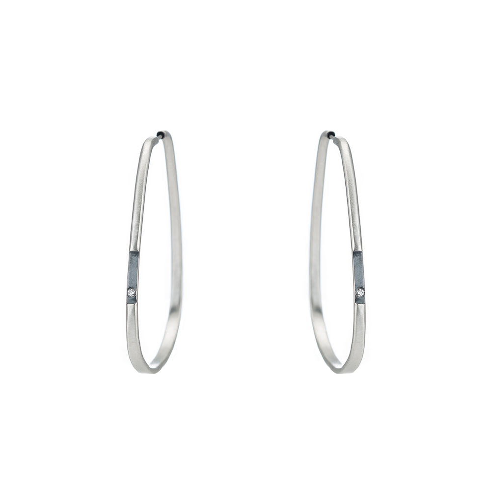 E357 Black & White Channel Continuous Trapezoid Hoop Earrings with Tiny Diamonds
