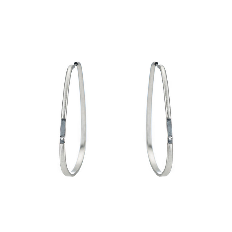 E357 Black & White Channel Continuous Trapezoid Hoop Earrings with Tiny Diamonds