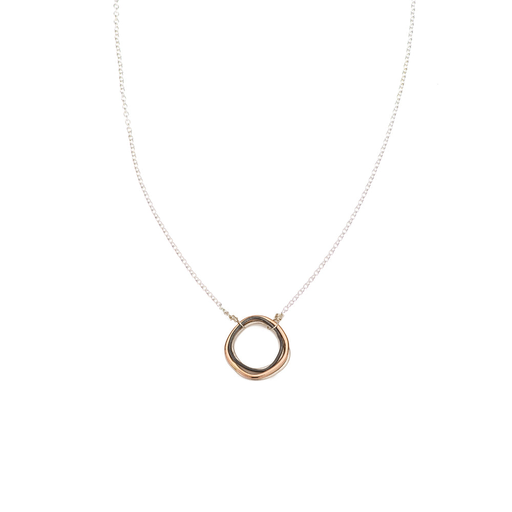 N302s.rg Tri-Toned Multi-Rounded Square Necklace on Silver Chain