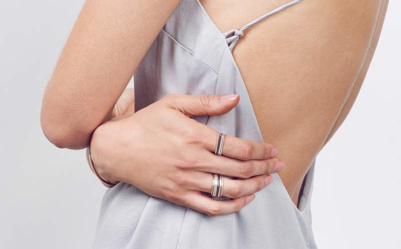 R42.RND Mixed Metal Stack Ring